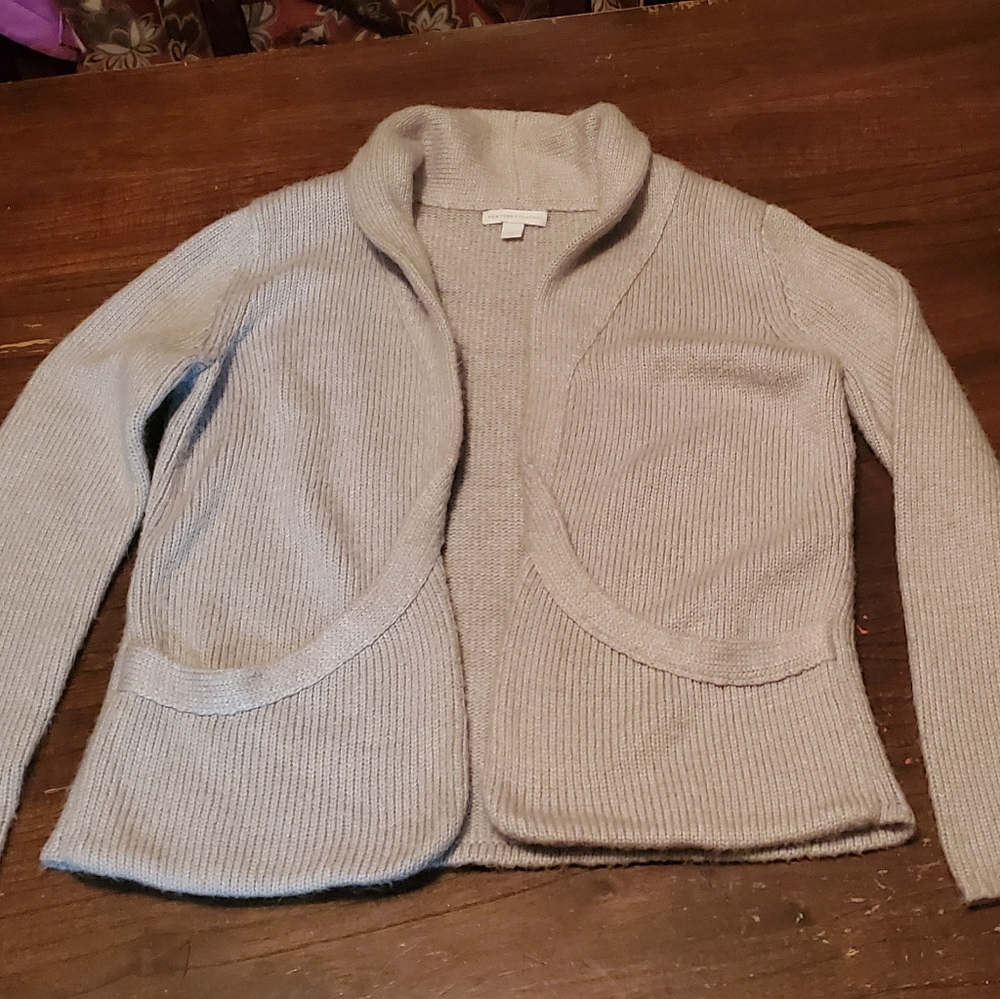 New York & Company women's sz L sweater cardigan